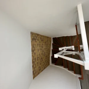 Glass balustrade around staircase in London townhouse