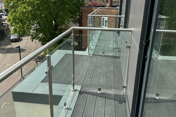 Stainless and glass balustrade on London roof balcony