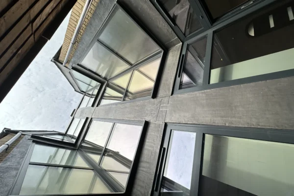 Structural aluminium glazed roof and walls, London extension