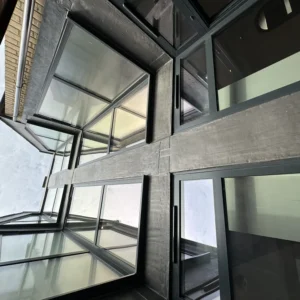Aluminium structural glazing roof corner detail, London extension